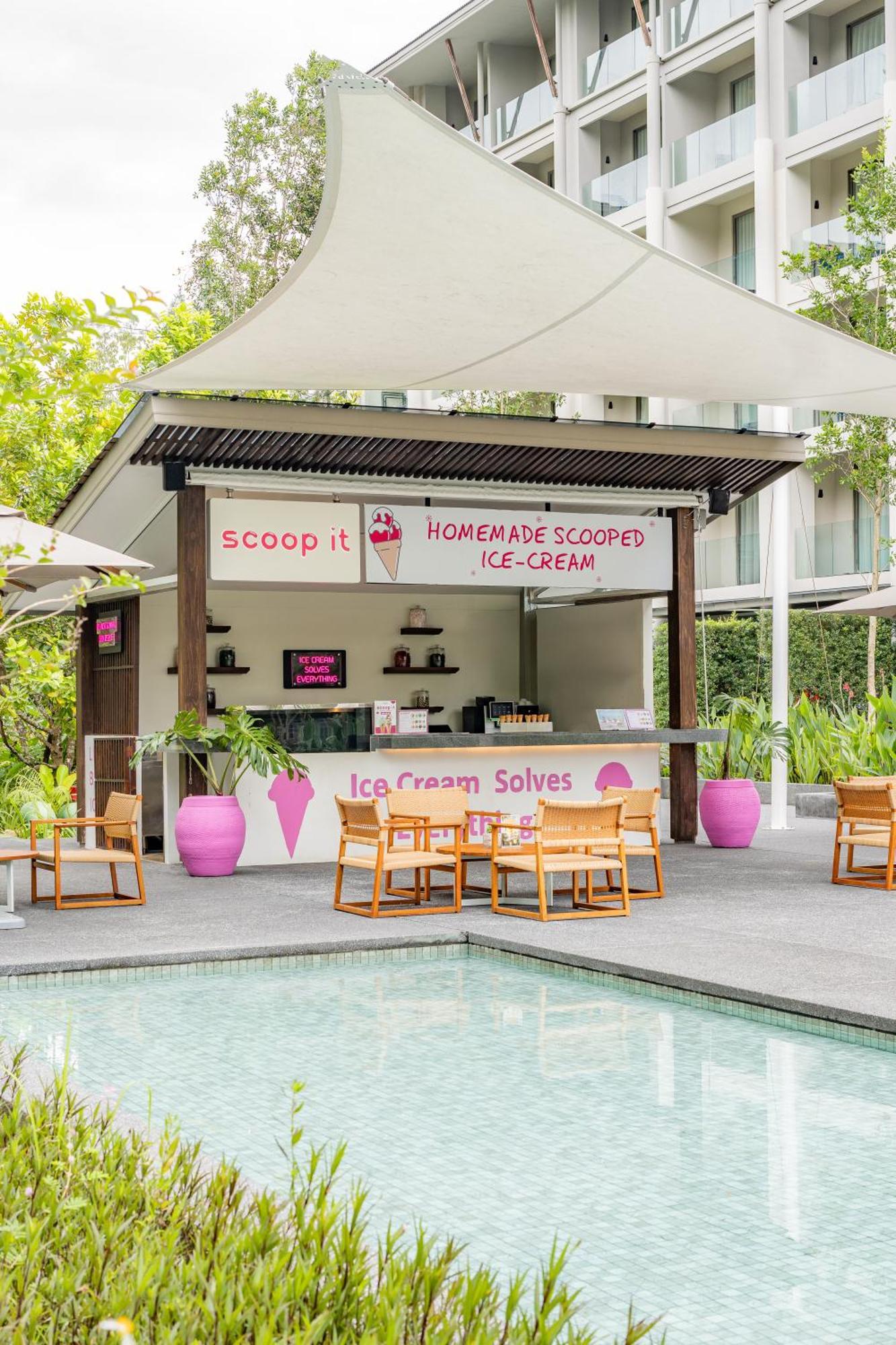 Avani Plus Khao Lak Resort Exterior foto