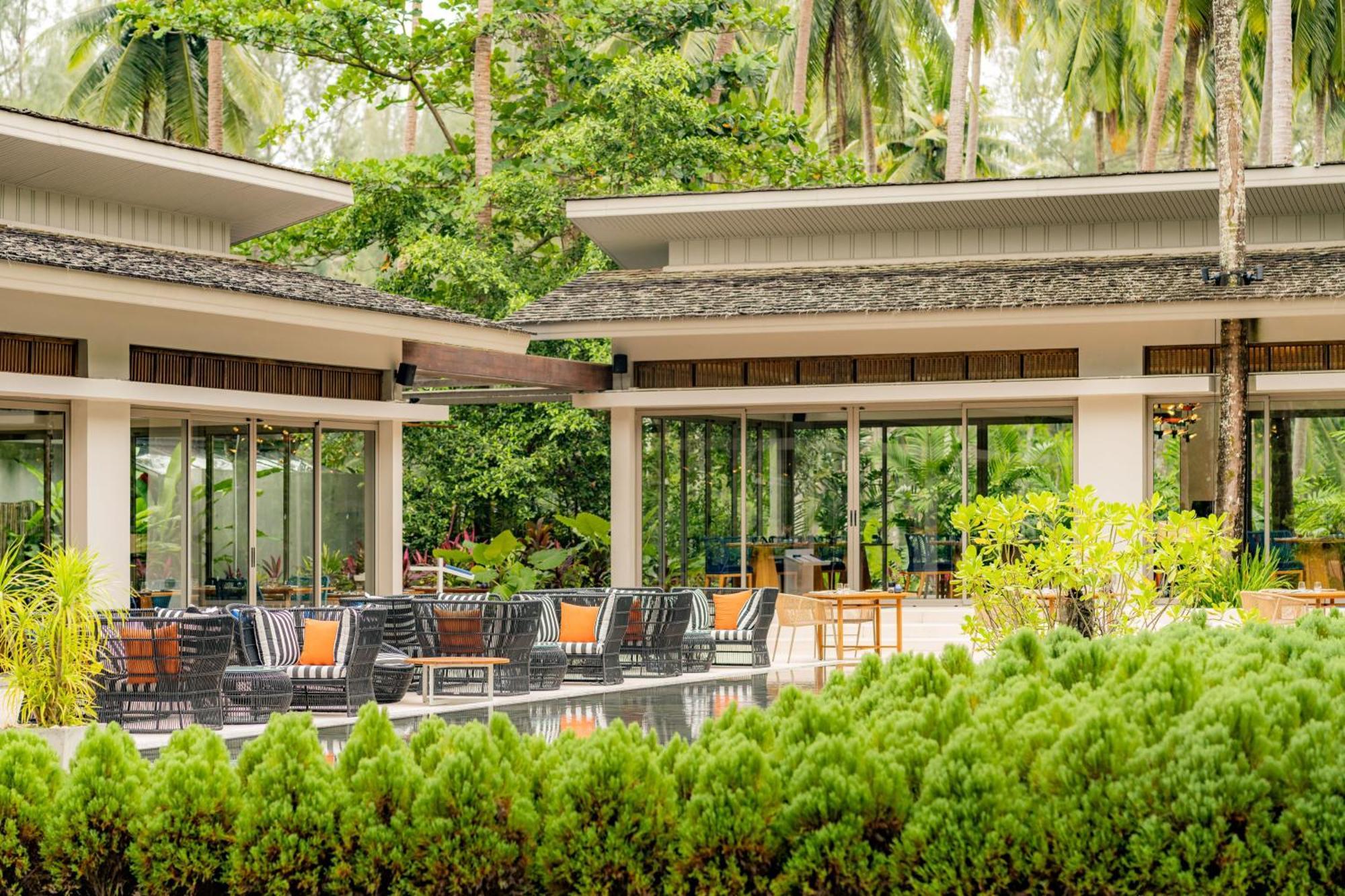 Avani Plus Khao Lak Resort Exterior foto